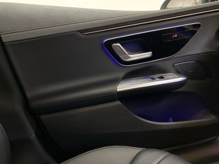 2025 Mercedes-Benz EQE - thumbnail 14