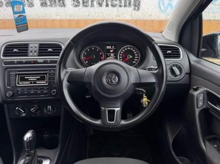 2014 Volkswagen Polo DBA-6RCBZ 5DR AUTO €8,950 thumbnail