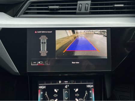 2021 Audi e-tron - thumbnail 27