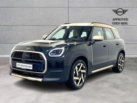 2025 MINI Countryman C €44,950 thumbnail