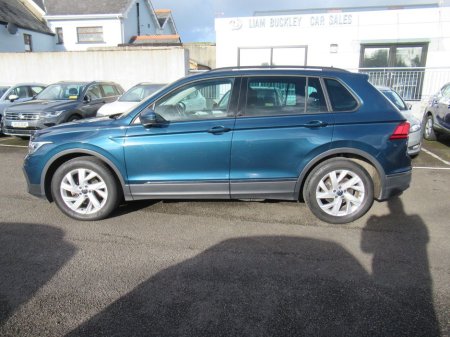 2022 Volkswagen Tiguan - thumbnail 7