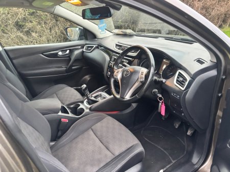 2014 Nissan Qashqai 1.5 DSL SV €5,850 thumbnail