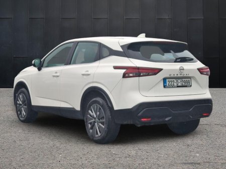 2022 Nissan Qashqai - thumbnail 3