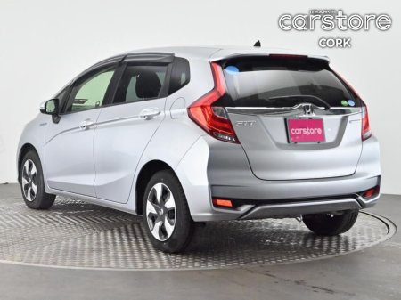 2019 Honda Fit 1.5 Hybrid AUTO €14,480 thumbnail