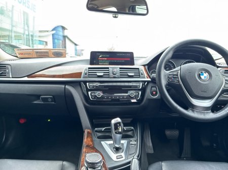 2016 BMW 3 Series - thumbnail 8