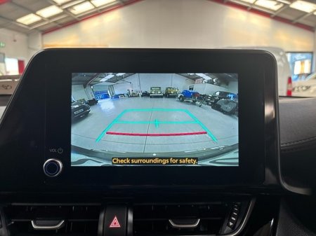 2022 Toyota C-HR - thumbnail 12