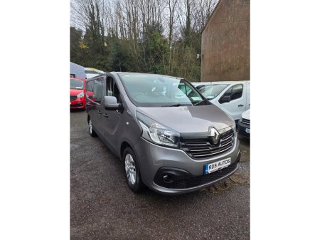 2016 Renault Trafic LL29 DCI 140 SPORT CREW VAN 3DR