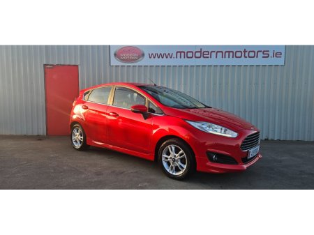 2015 Ford Fiesta - thumbnail 9