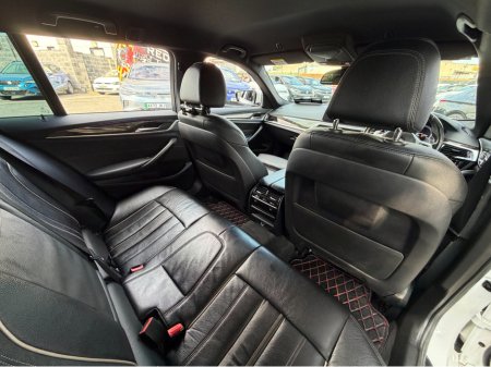 2018 BMW 5 Series - thumbnail 22