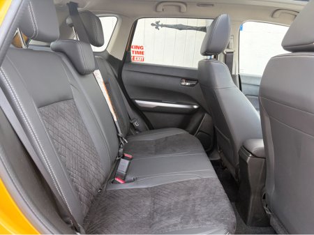 2023 Suzuki Vitara - thumbnail 6