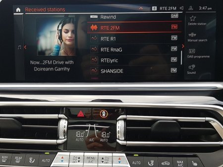 2021 BMW X5 xDrive45e M Sport €67,995 thumbnail