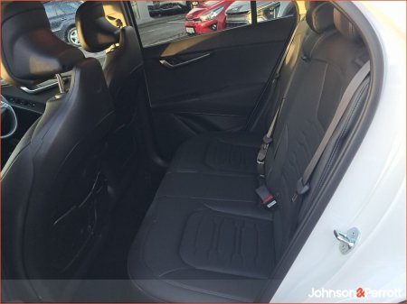 2025 Kia Niro Niro K3 HEV 3.9% APR Available! €35,900 thumbnail