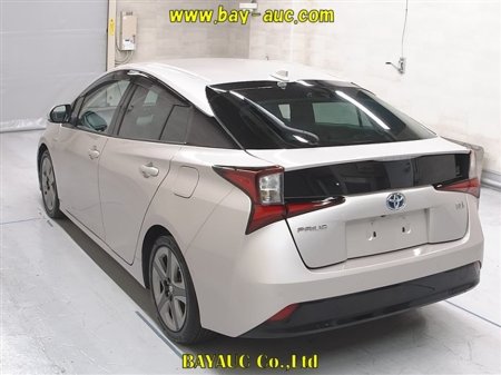 2019 Toyota Prius COMING SOON / HYBRID / AUTO