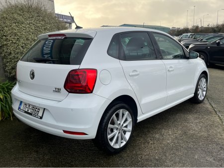2017 Volkswagen Polo ALLSTAR 1.2 TSI PETROL //HIGH SPEC//IRISH CAR//SAT NAV//REVERSE CAMERA//CARPLAY// €12,950 thumbnail