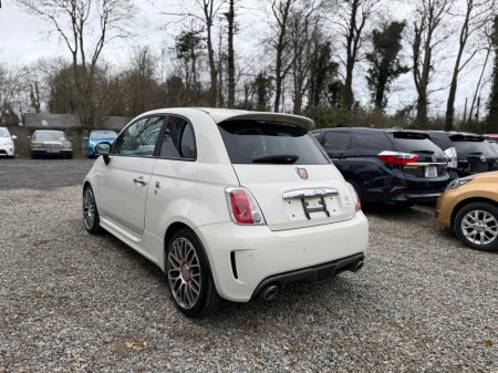 2015 Abarth 595C - thumbnail 4