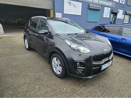 2017 Kia Sportage 2.0 PLATINUM 4X4 5DR // ALL WHEEL DRIVE 6 SPEED PANORAMIC ROOF// FULL LEATHER// 2 LTR DIESEL €13,999 thumbnail