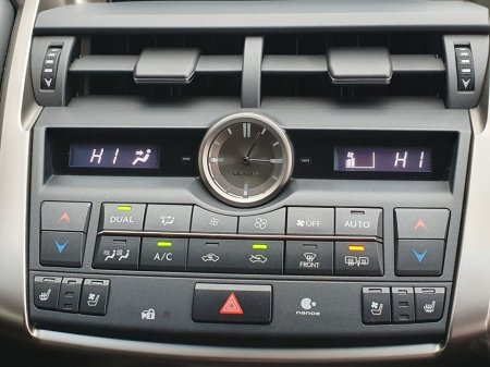 2016 Lexus NX 300 h F-SPORT * HALF LEATHER * 2.5 SELF CHARGING HYBRID thumbnail