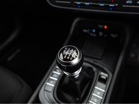 2023 Hyundai Kona 232 Kona 1.0 Elegance/High spec/1 owner/1yr warran €25,888 thumbnail