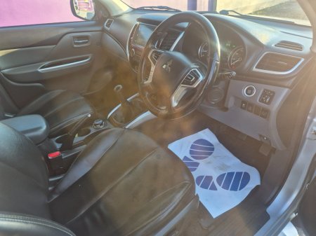 2019 Mitsubishi L200 - thumbnail 11