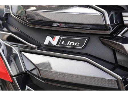 2025 Hyundai Tucson - view 3