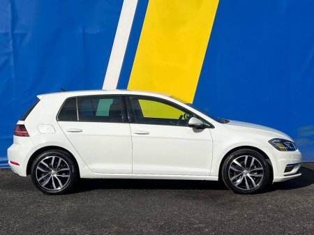 2018 Volkswagen Golf HIGHLINE 1.4 TSI AUTO // VERY LOW MILEAGE // FULL SERVICE HISTORY // DIAMOND CUT ALLOYS €19,950