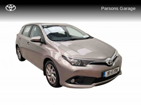 2016 Toyota Auris AURIS 1.2T 5DR LUNA €14,995