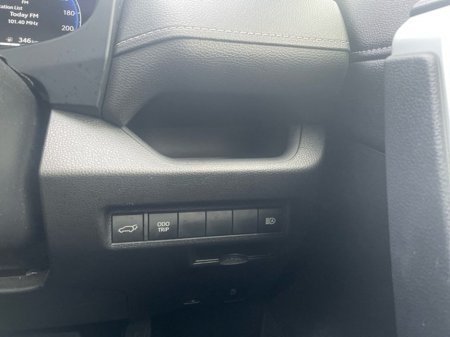 2024 Toyota Rav4 RAV4 HYBRID SOL €44,444 thumbnail