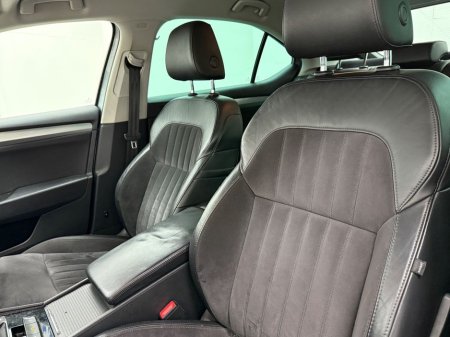 2016 Skoda Superb 2.0TDI Business 150BHP 5DR €10,995 thumbnail