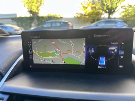 2018 Lexus NX 300 h - thumbnail 11