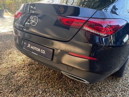 2021 Mercedes-Benz CLA Class - thumbnail 4