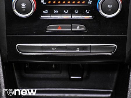 2020 Renault Megane - thumbnail 21