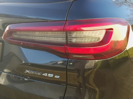 2020 BMW X5 xDrive45e M Sport €53,995 thumbnail