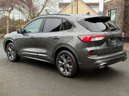 2023 Ford Kuga 2.5 Duratec 225PS PHEV ST-Line Auto €28,950 thumbnail
