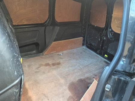 2021 Peugeot Partner - thumbnail 5