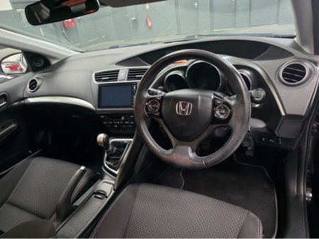 2016 Honda Civic - thumbnail 12