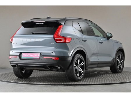 2019 Volvo XC40 2.0 T4 R-DESIGN PRO *LEATHER*BI-TONE ROOF* thumbnail