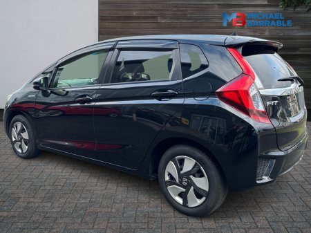 2015 Honda Fit 1.5L Petrol Hybrid Automatic €10,950