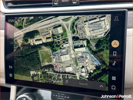 2021 Jaguar F-Pace AWD 2.0 I4 PHEV 404 PS Auto €39,900 thumbnail