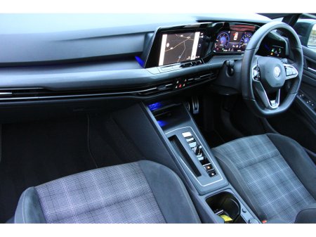 2022 Volkswagen Golf GTD 200Bhp DSG * Winter Pack €30,950 thumbnail