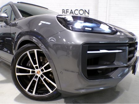 2025 Porsche Cayenne 2025 PORSCHE CAYENNE 3.0 V6 BLACK PACK E-HYBRID 5DR AUTOMATIC** €119,900