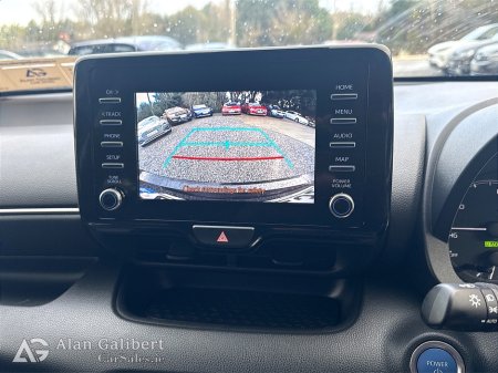 2023 Toyota Yaris 1.5 HYBRID LUNA AUTO €81 PW €16,995 thumbnail