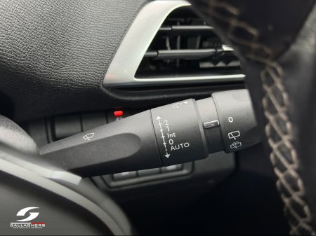 2022 Peugeot 3008 - thumbnail 22