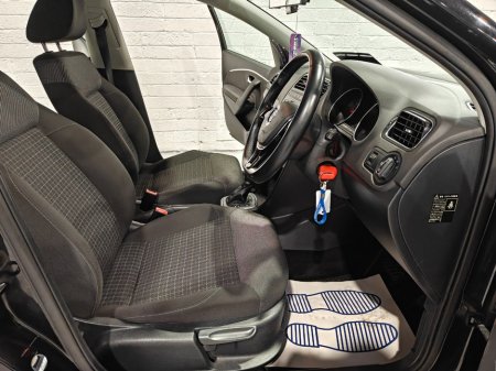 2015 Volkswagen Polo - thumbnail 13