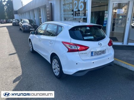 2017 Nissan Pulsar - thumbnail 5