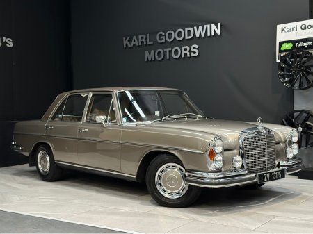 1970 Mercedes-Benz 280 280 SE AUTO VINTAGE €24,950