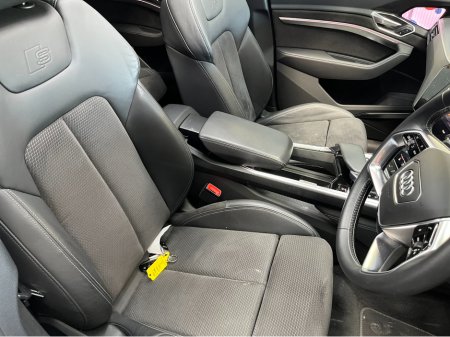 2022 Audi e-tron - thumbnail 1