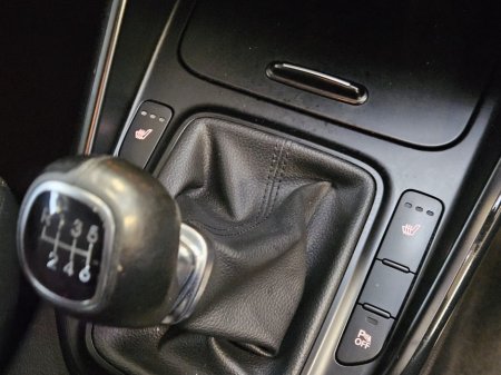 2018 Kia Carens 1.7 EX €12,950 thumbnail