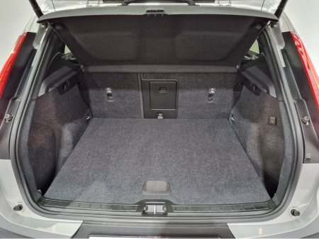 2022 Volvo XC40 T4 RECHARGE PLUS DARK AUTOMATIC **ONE OWNER / APPLE CARPLAY / BLIND SPOT ASSIST / CRUISE CONTROL / ELECTRIC BOOTLID / HEATED FRONT & REAR SEATS / REVERSE CAMERA / SAT NAV / WIRELESS PHONE CHARGING** €33,900 thumbnail