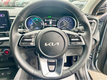 2024 Kia XCeed - thumbnail 14