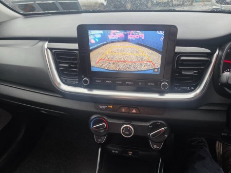 2021 Kia Stonic 1.0 MHEV K3 PE €15,950 thumbnail